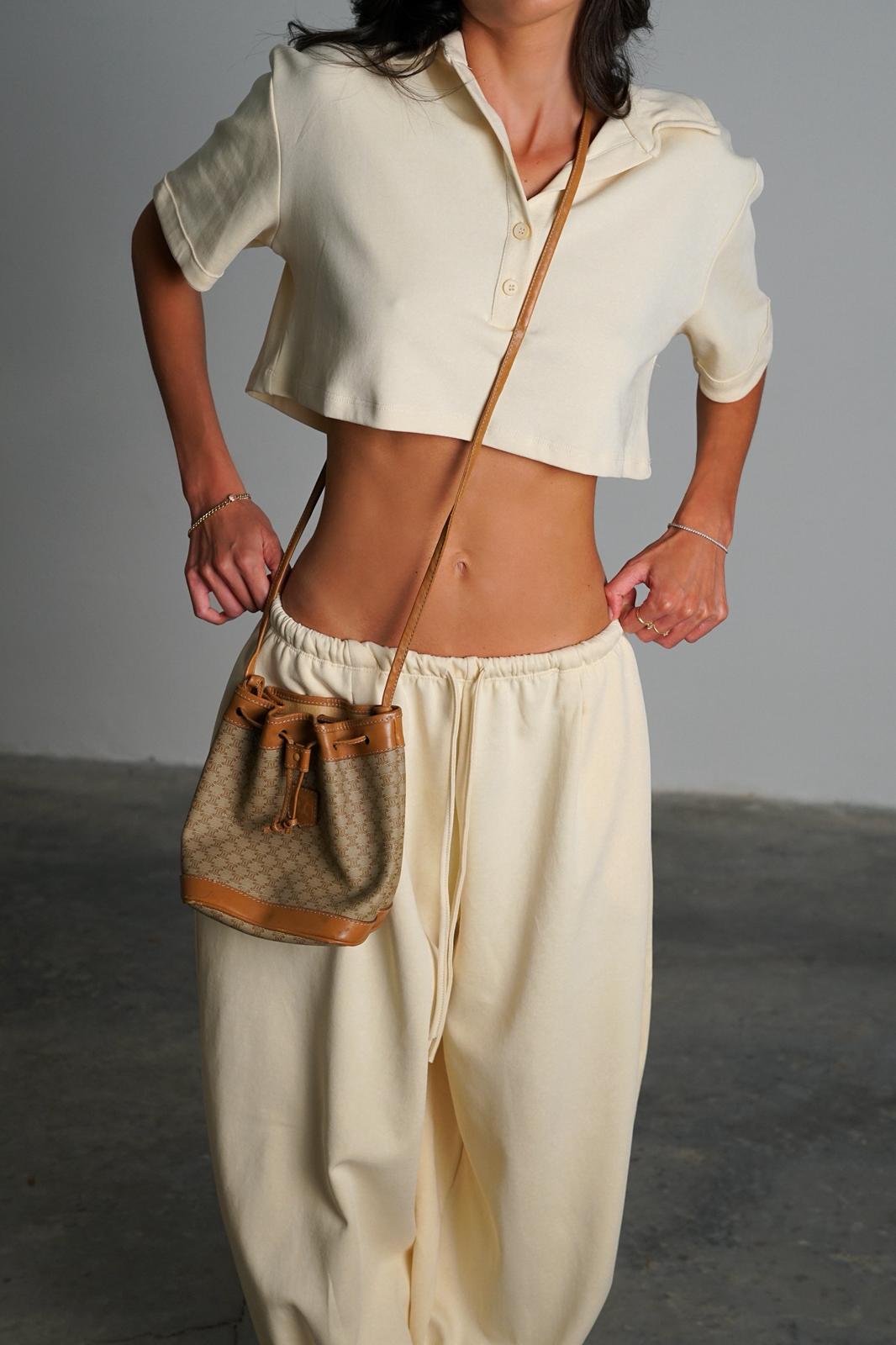 חליפת בלום חמאה