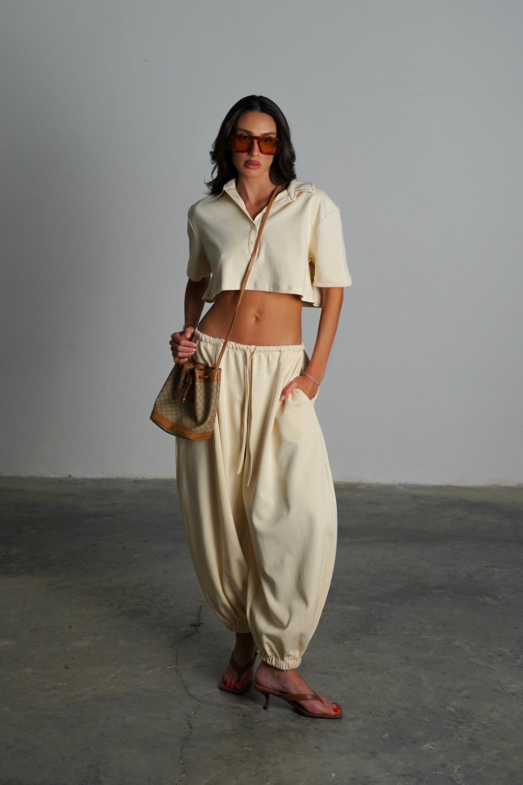 חליפת בלום חמאה