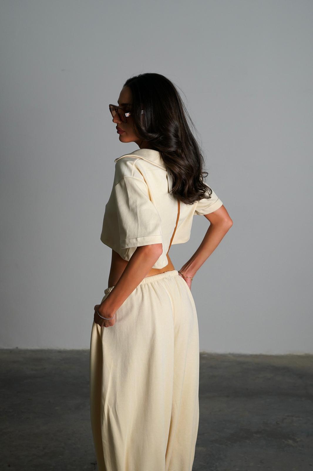 חליפת בלום חמאה