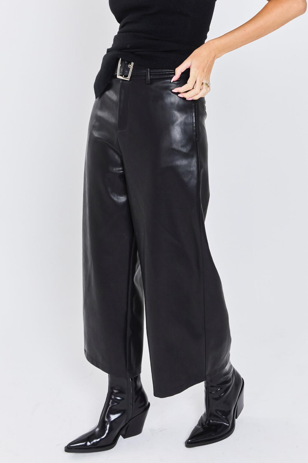 מכנס צוף דמוי עור