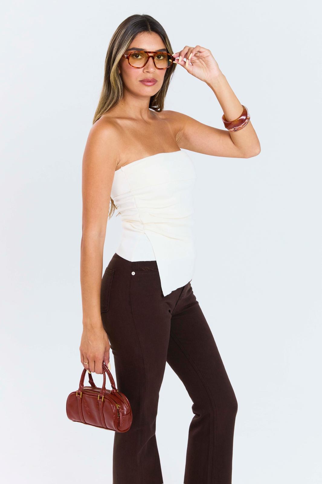 סטרפלס לאוני