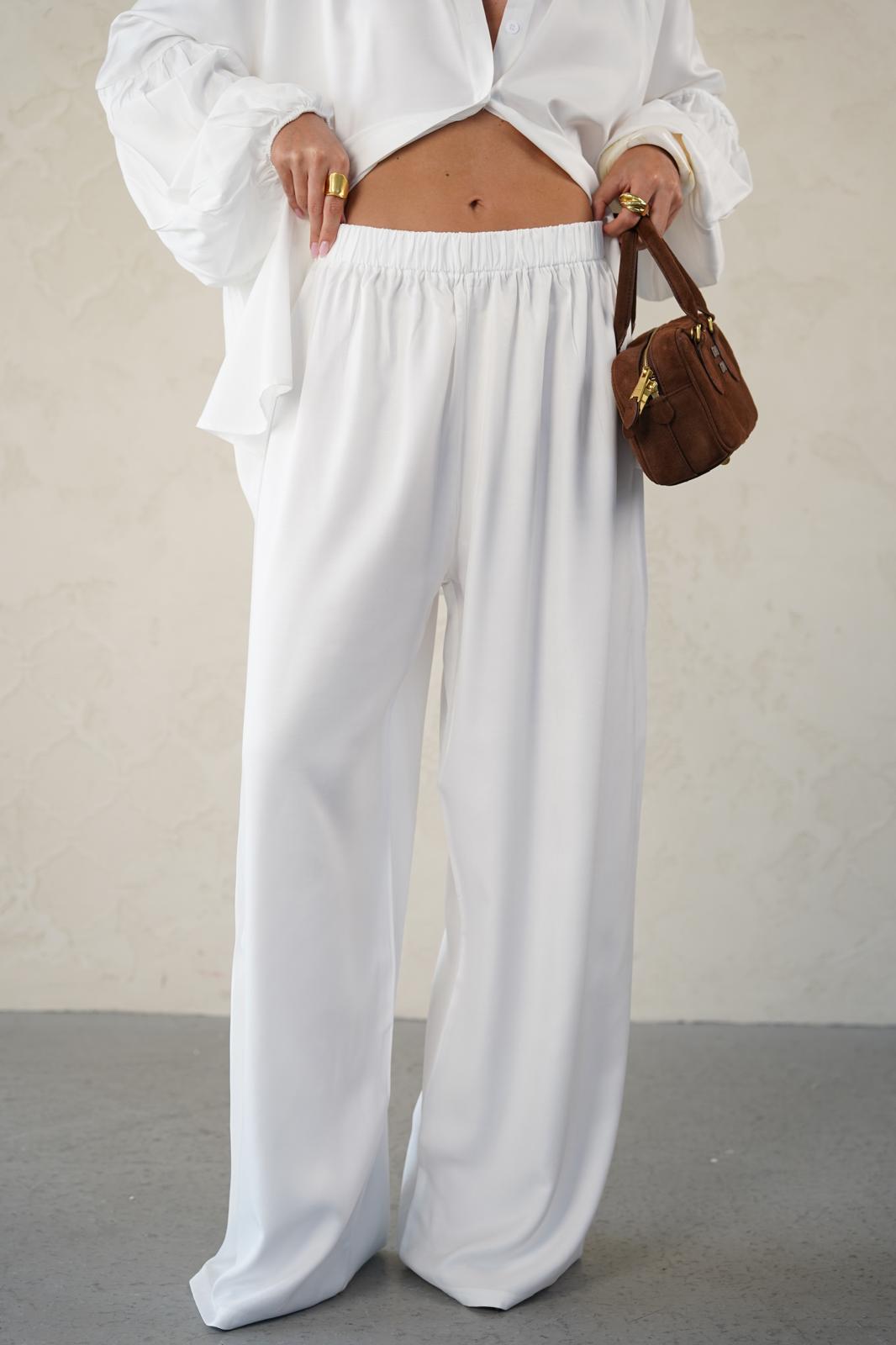 חליפת אליס לבן