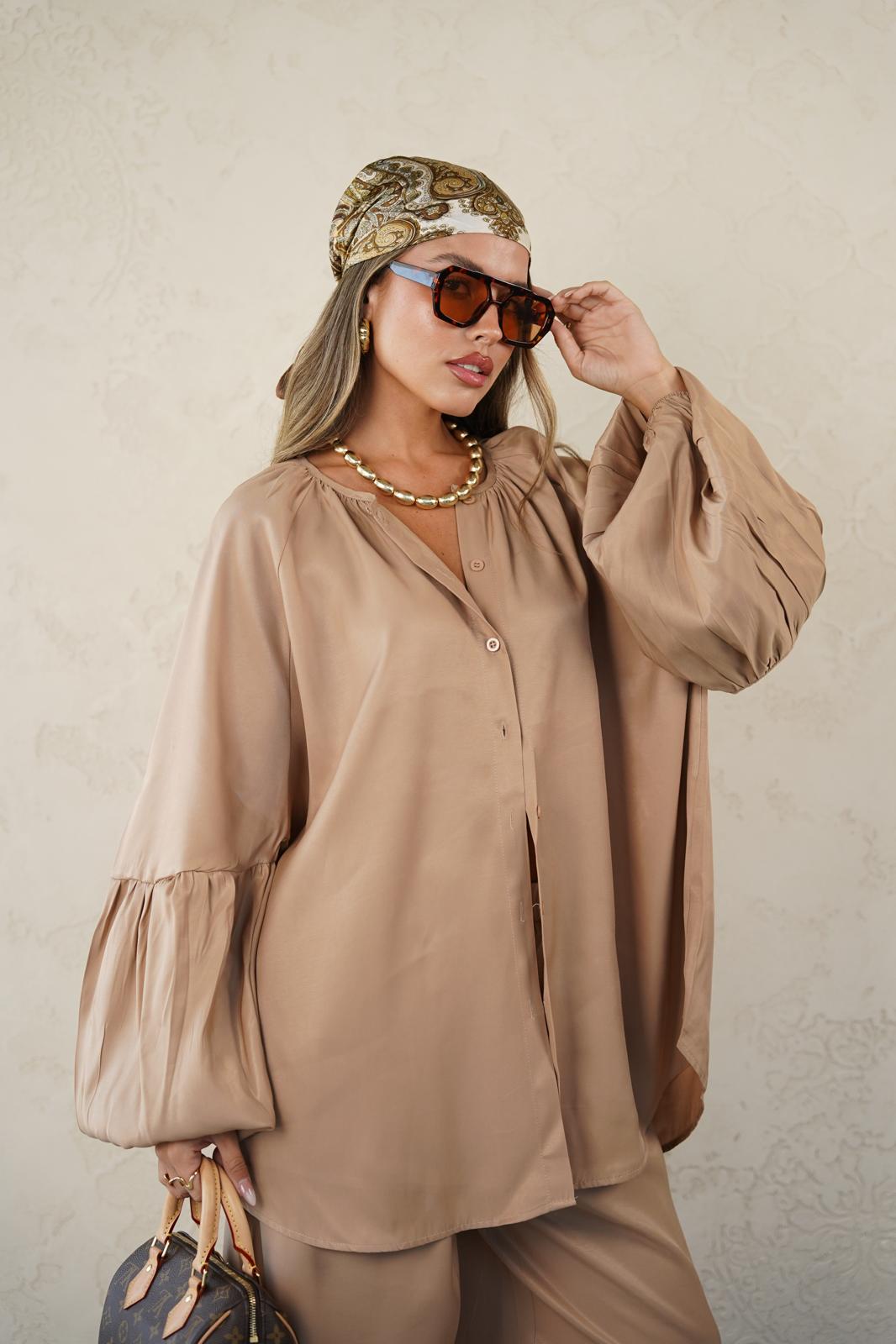 חליפת אליס קאמל