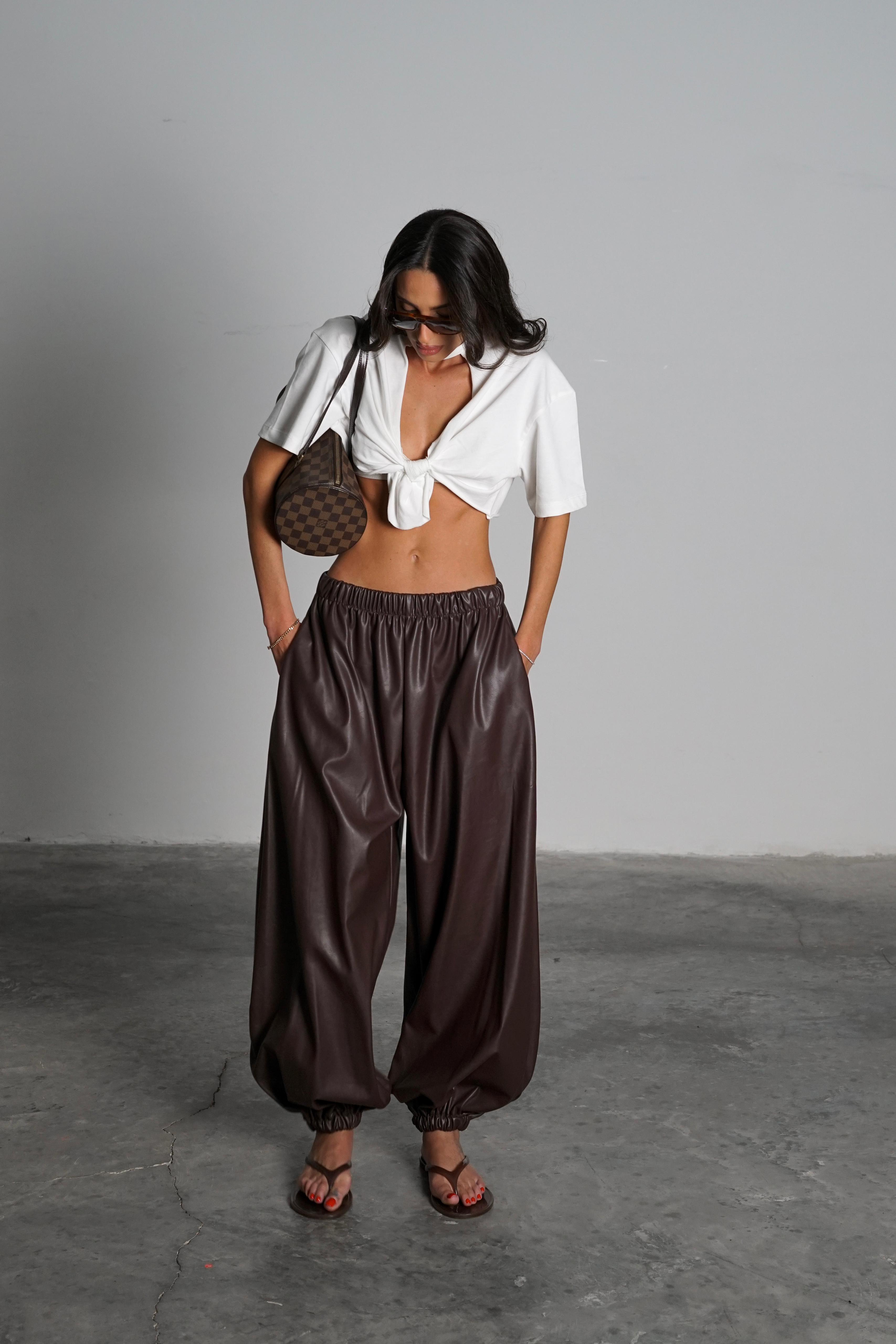 מכנס בירבן דמוי עור