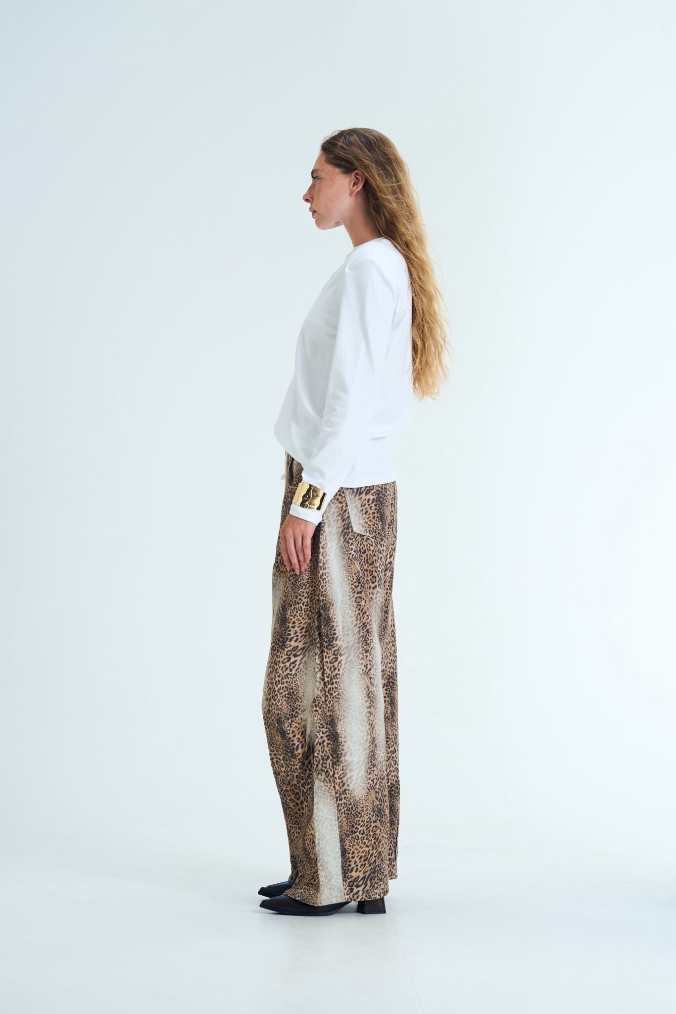 מכנס ג'ינס אלי