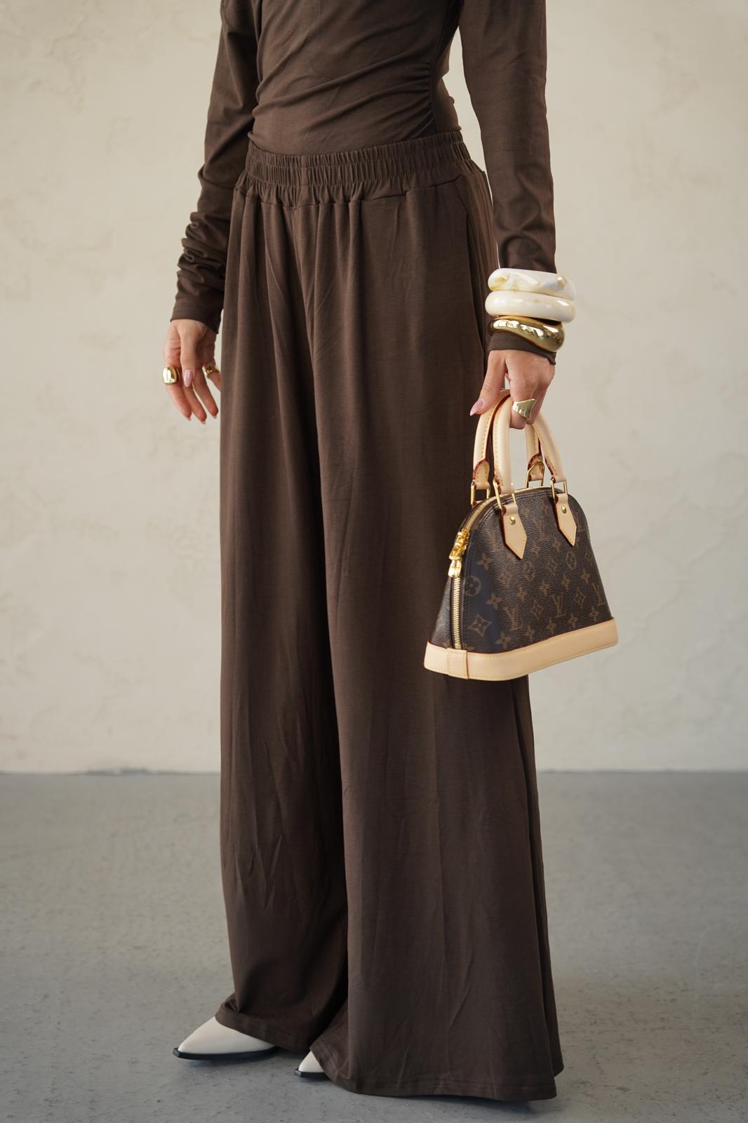 חליפת אייבי