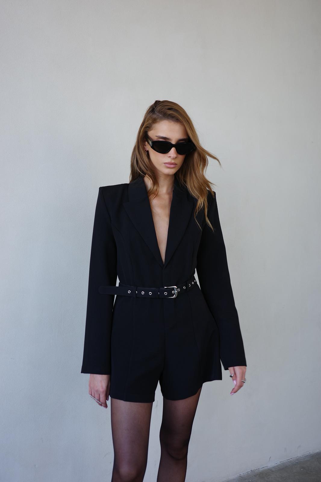 אוברול נייט