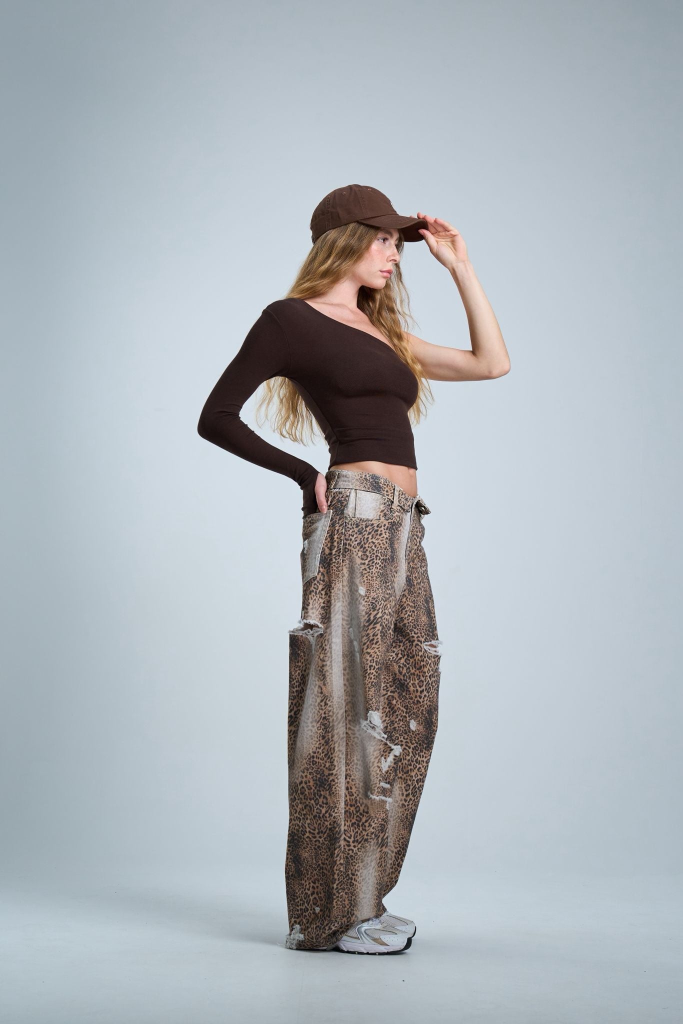 חולצת קלר חום