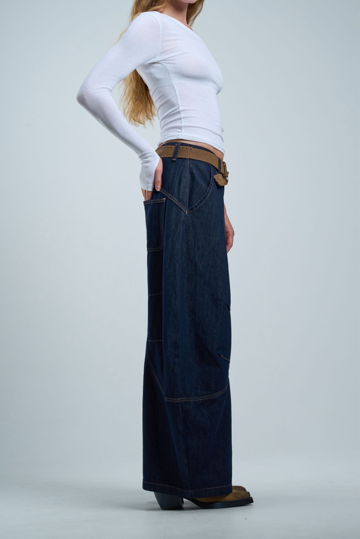 ג'ינס אביאם