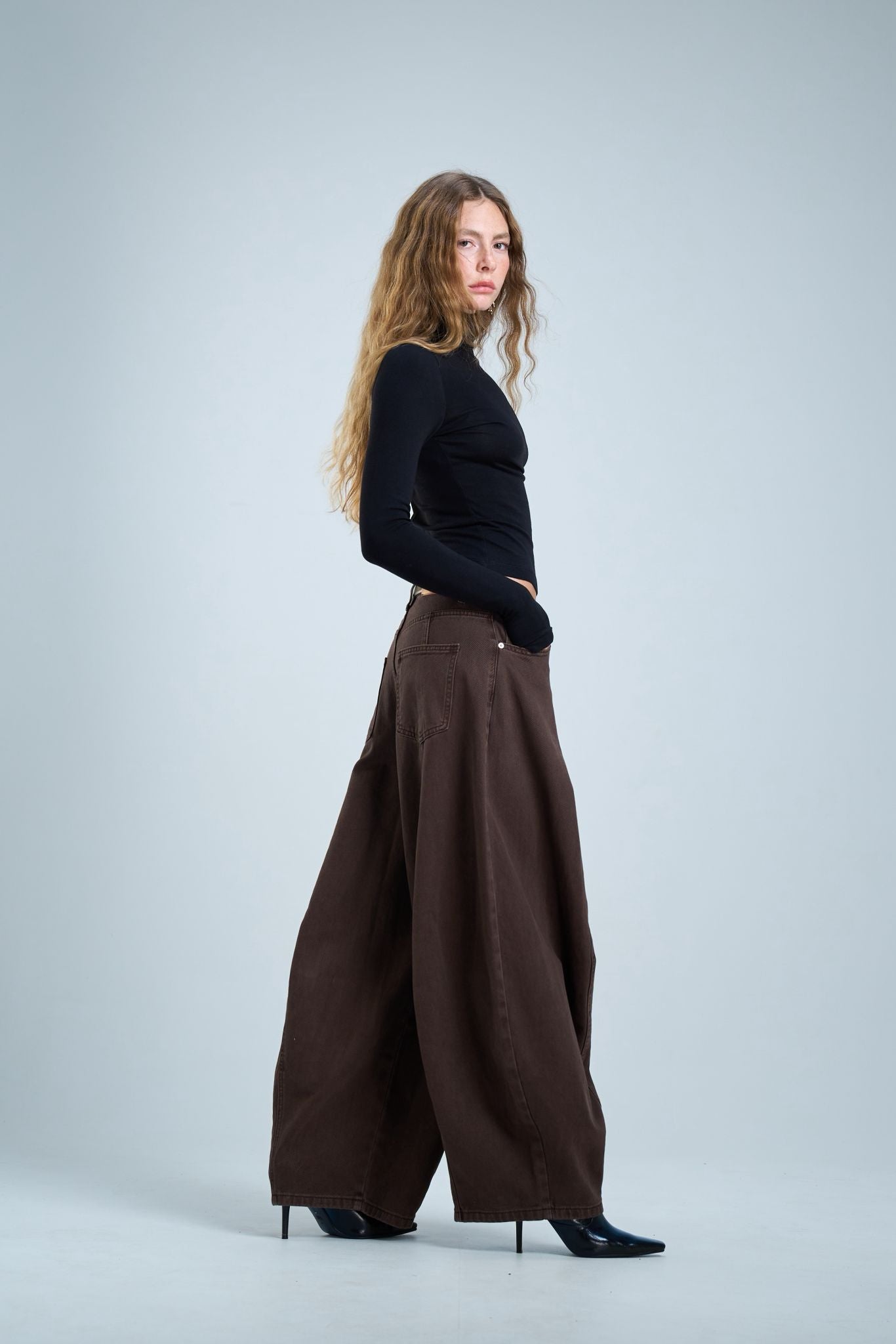 ג'ינס נאיה חום