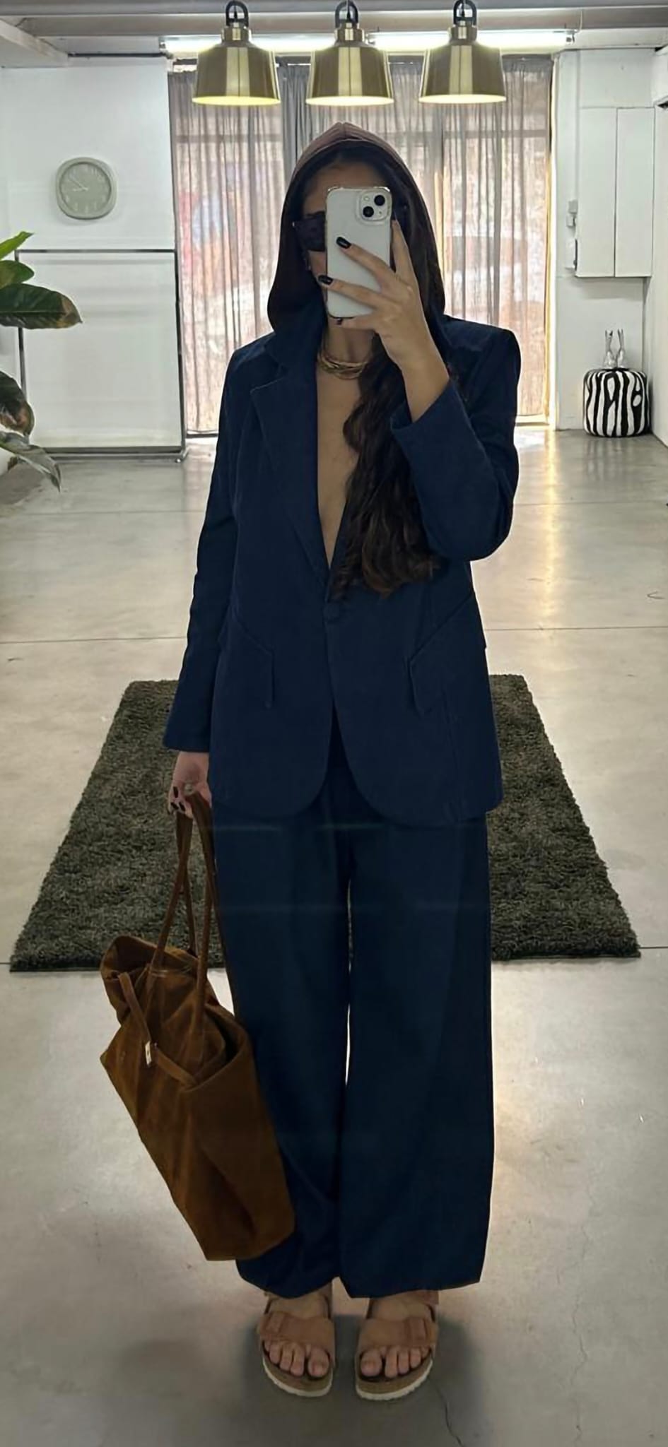 חליפת חן כחול כהה