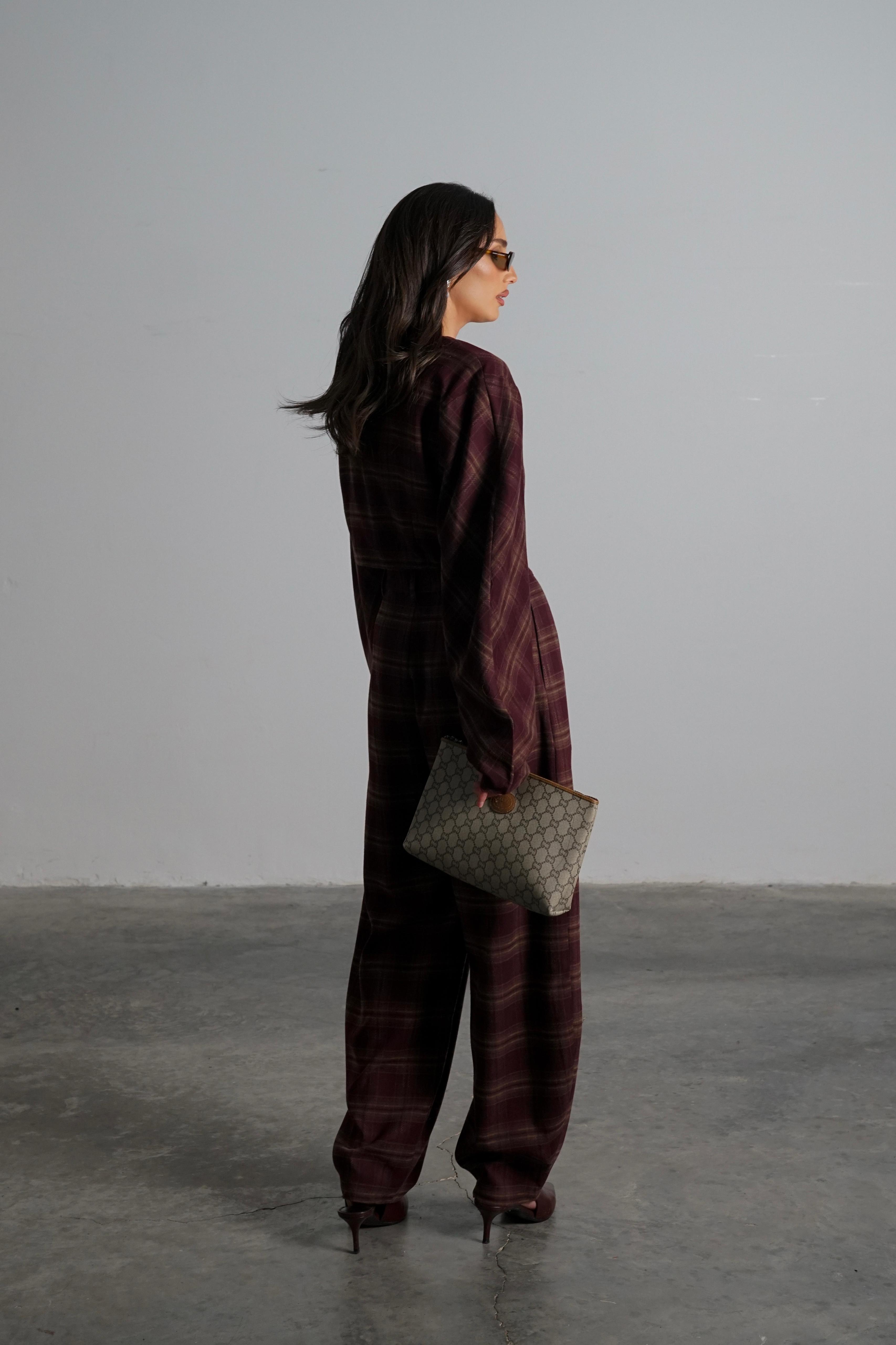 חליפת פטיסר בורדו