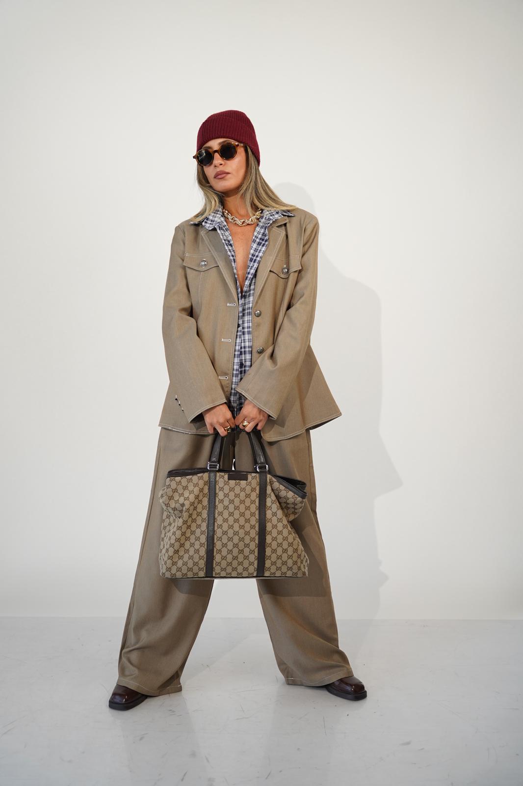 חליפת קלודין קאמל