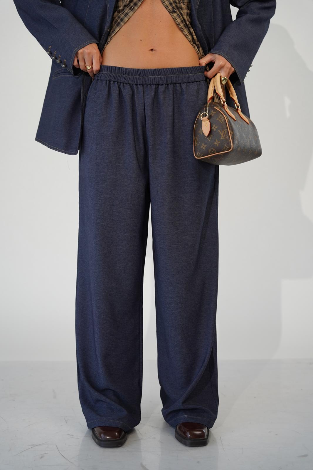 חליפת קלודין כחול ג'ינס