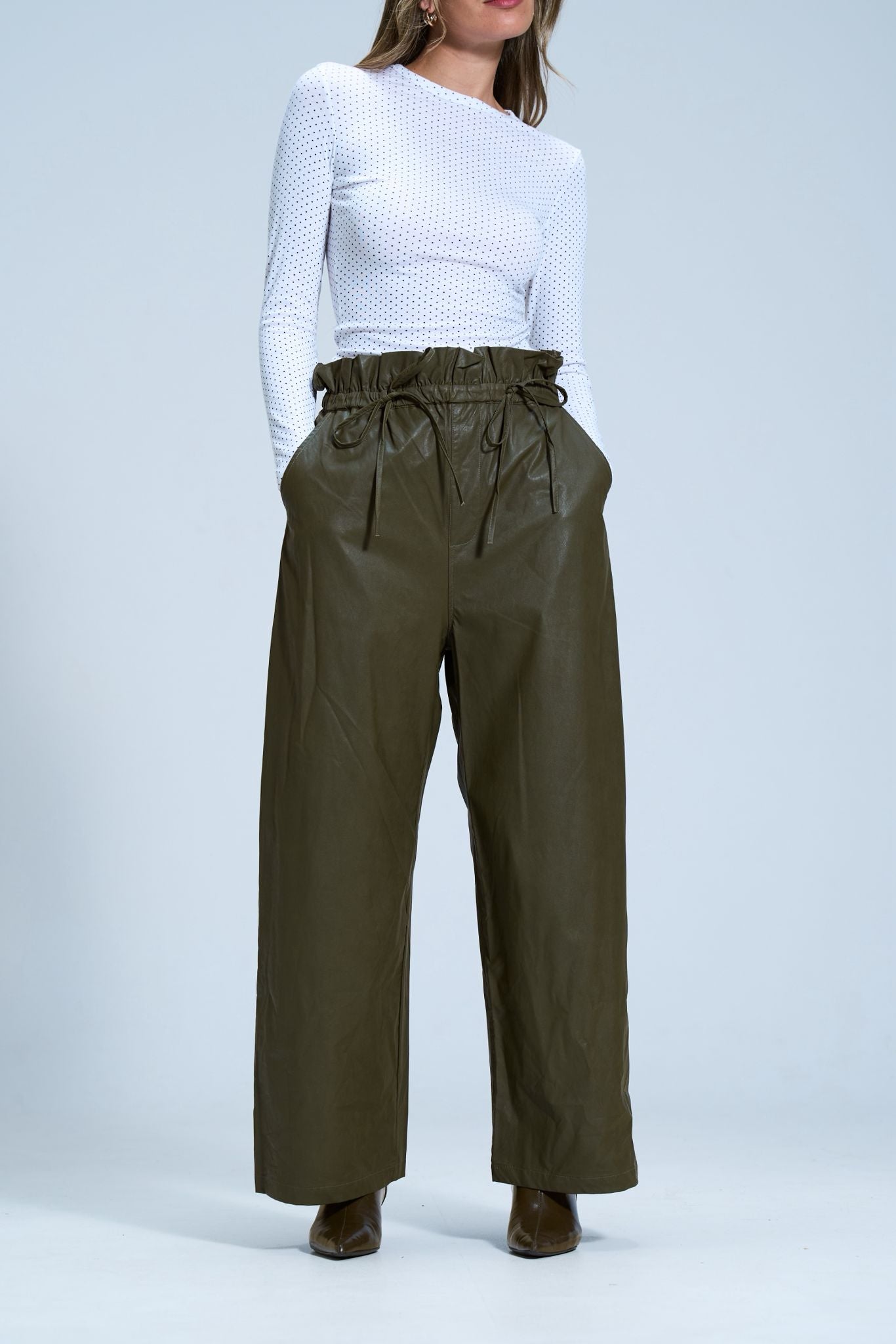 מכנס ליאה זית