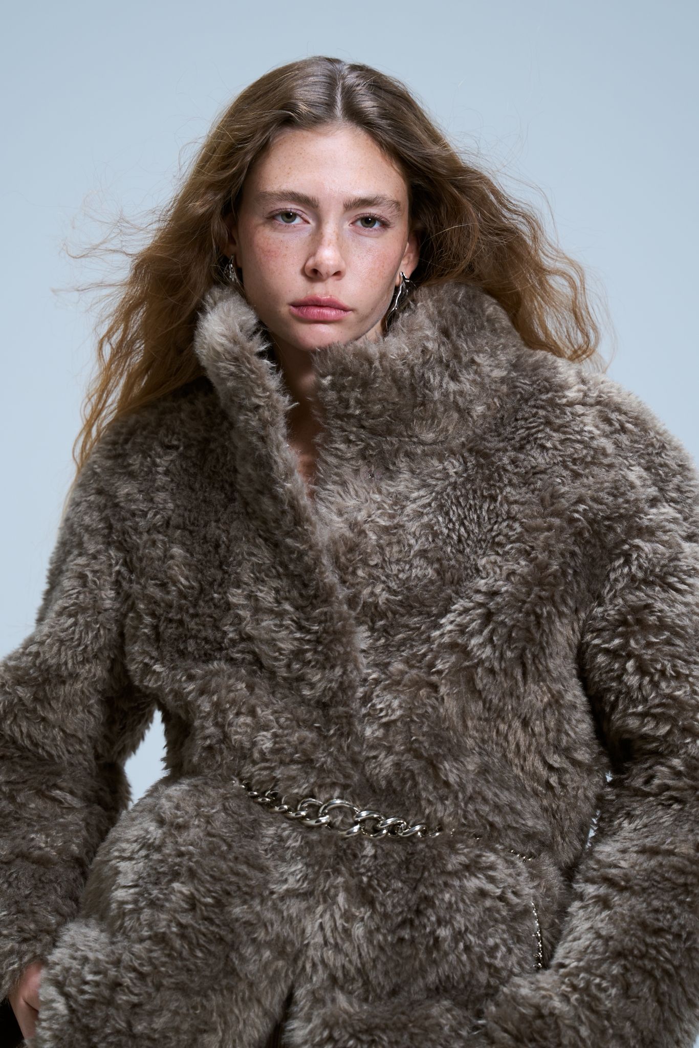 מעיל לביא חום