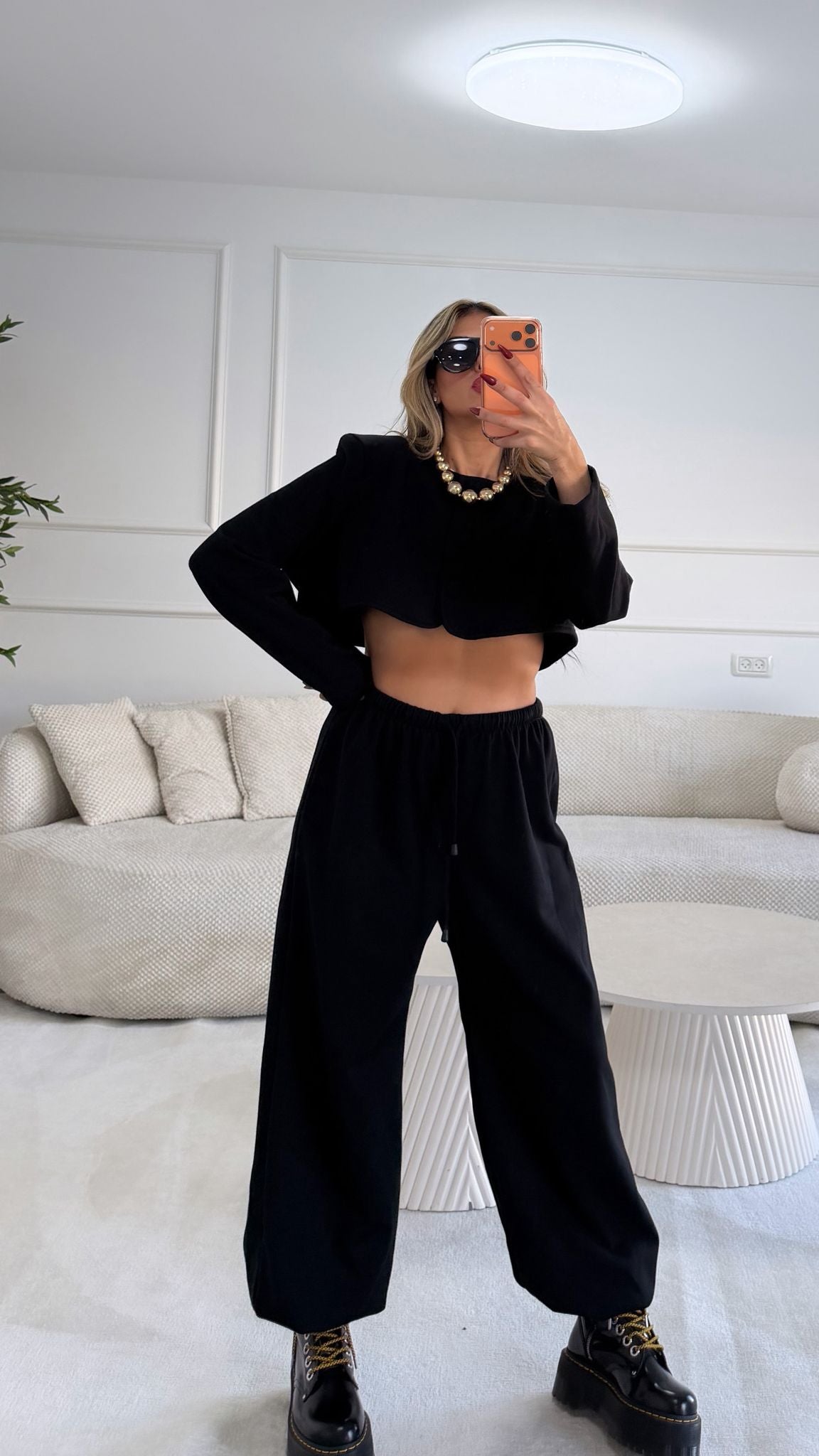 חליפת מאיו שחור