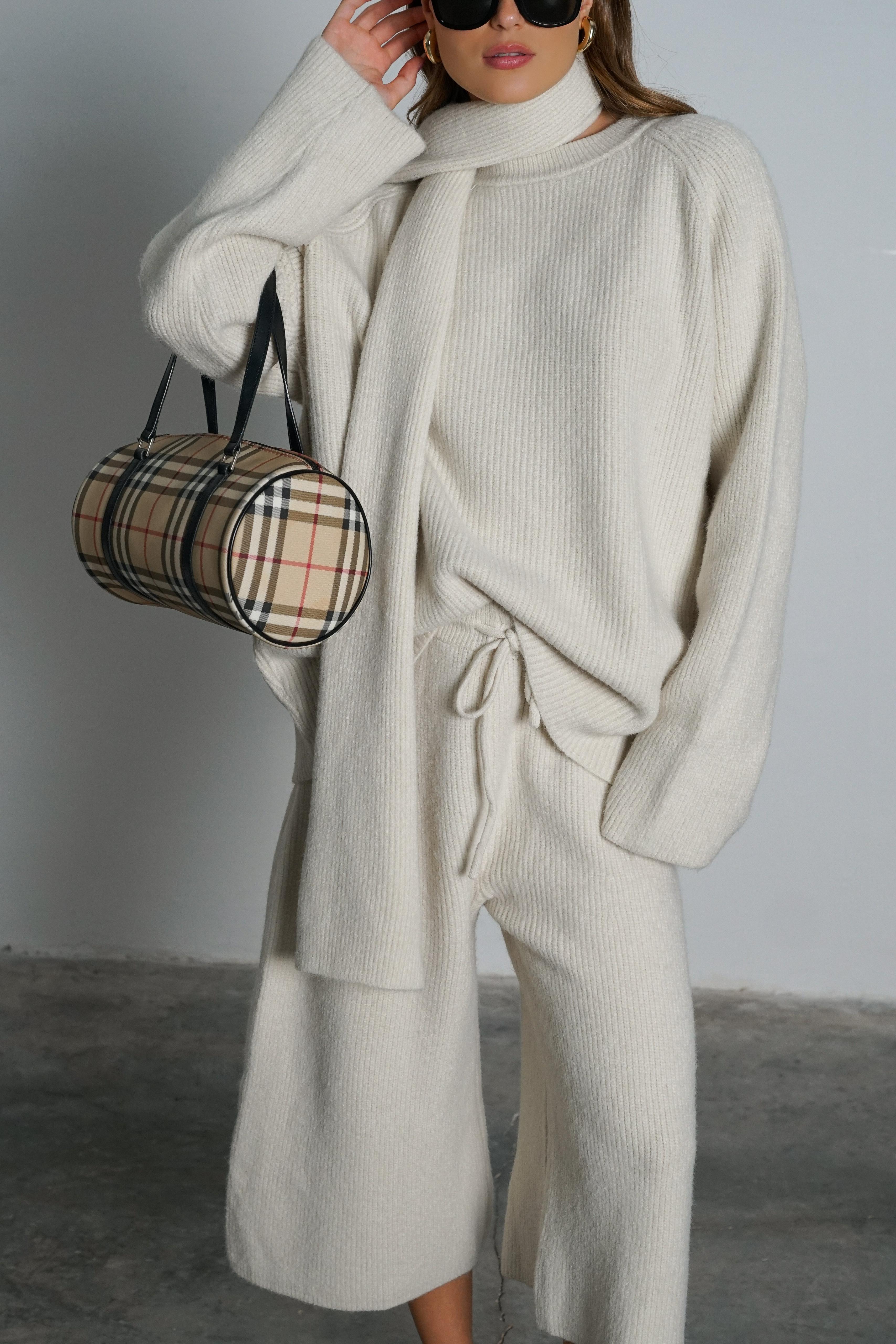 חליפת אדוריה