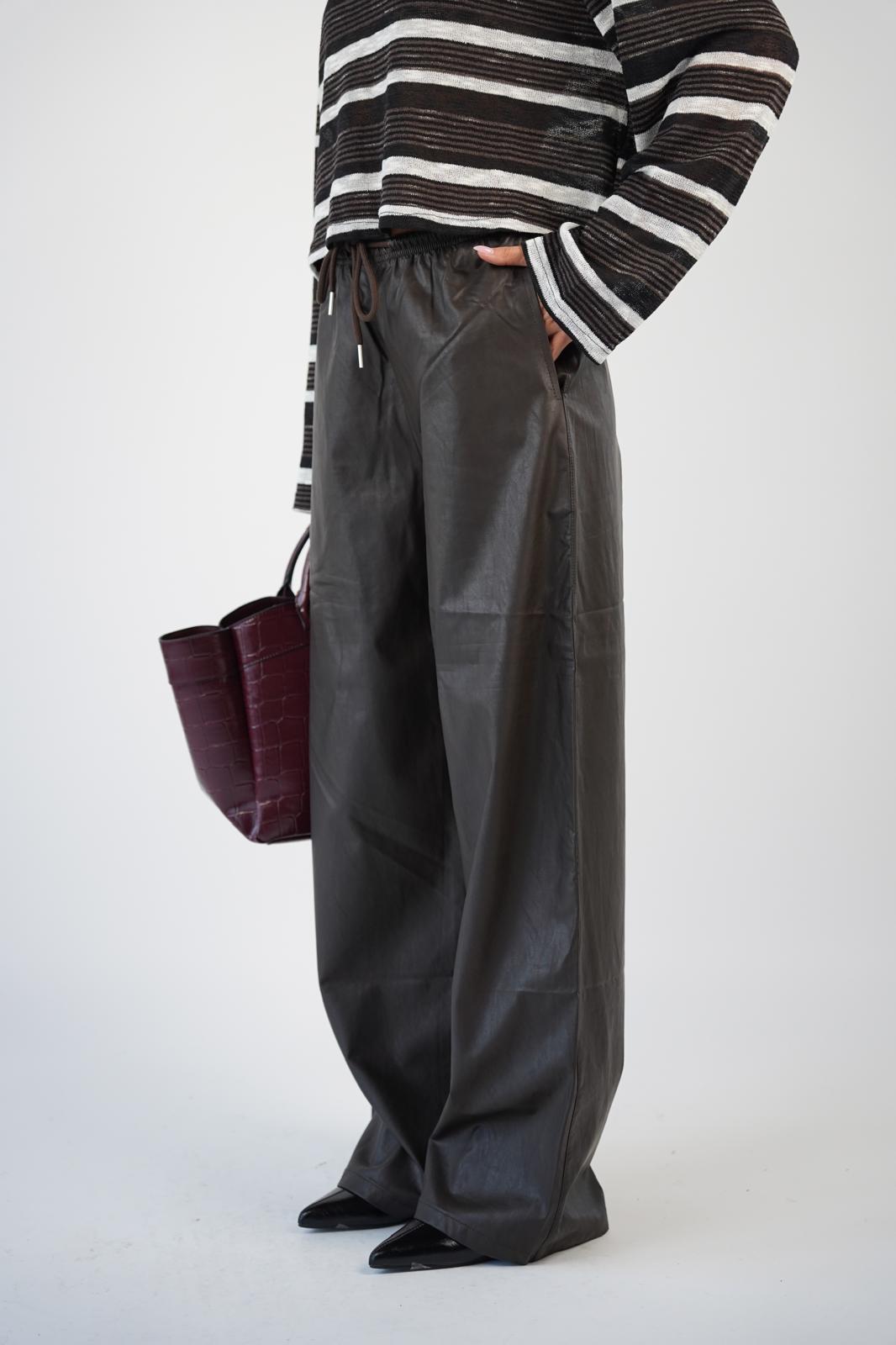 מכנס שיין חום שוקולד