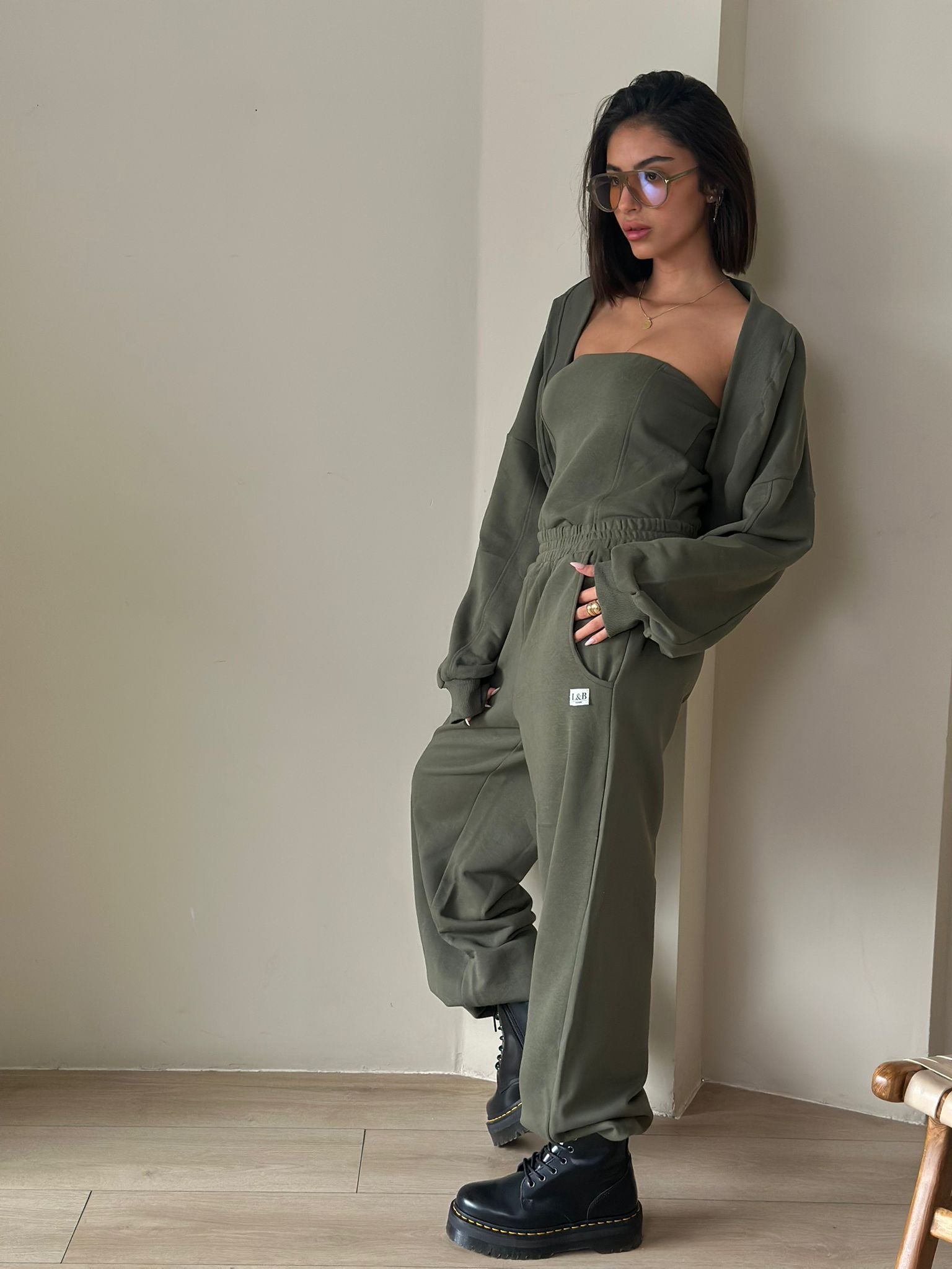 חליפת מייקי