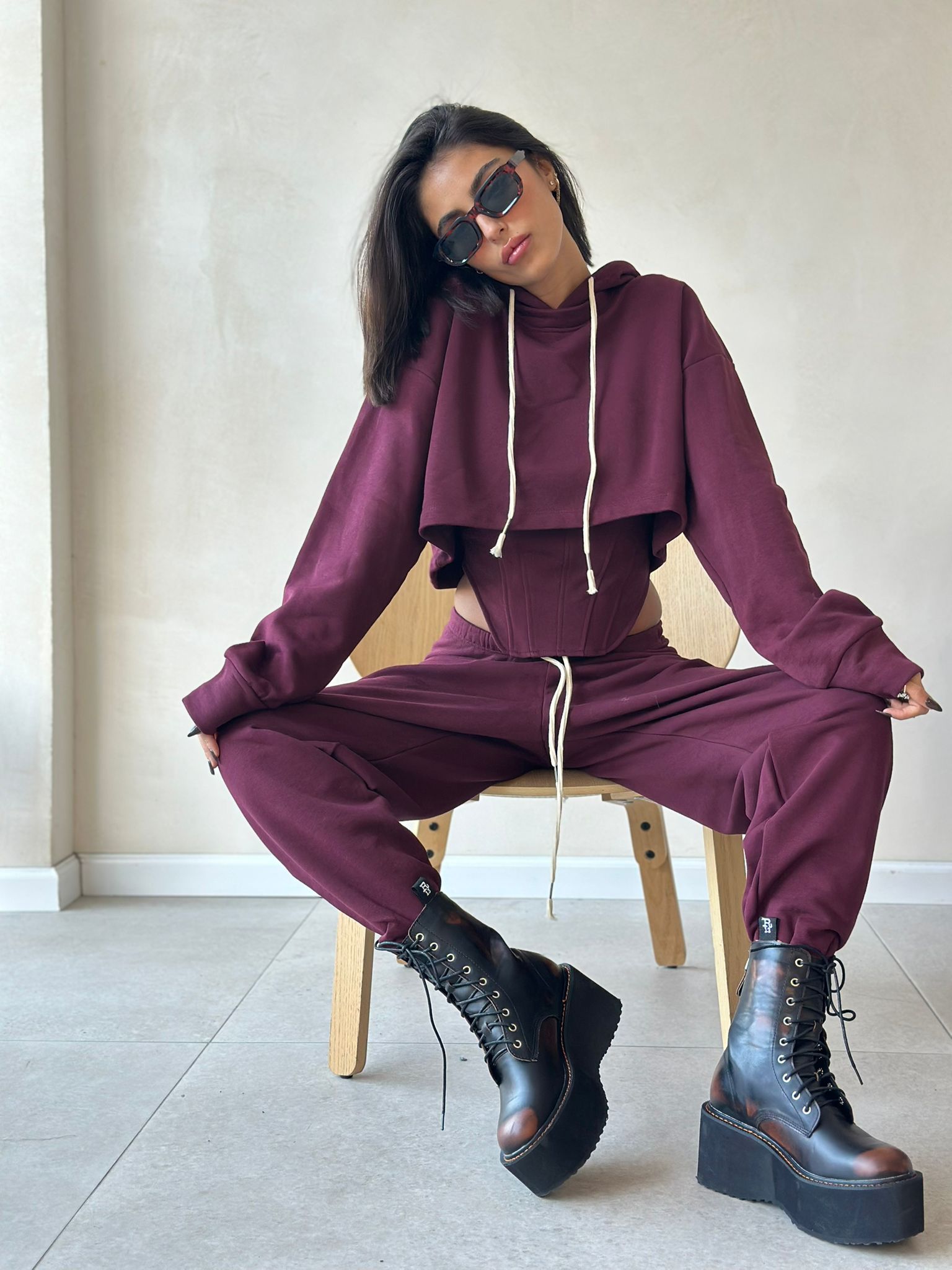 חליפת סמדי בורדו