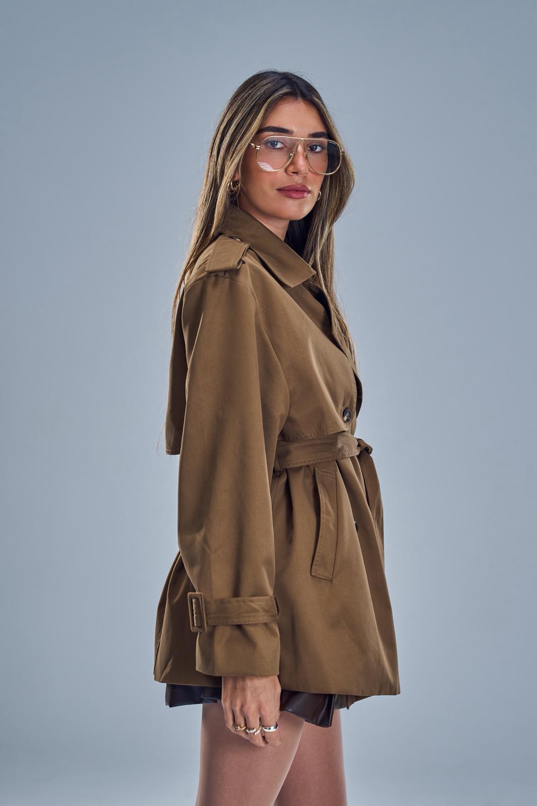 מעיל שליו חום