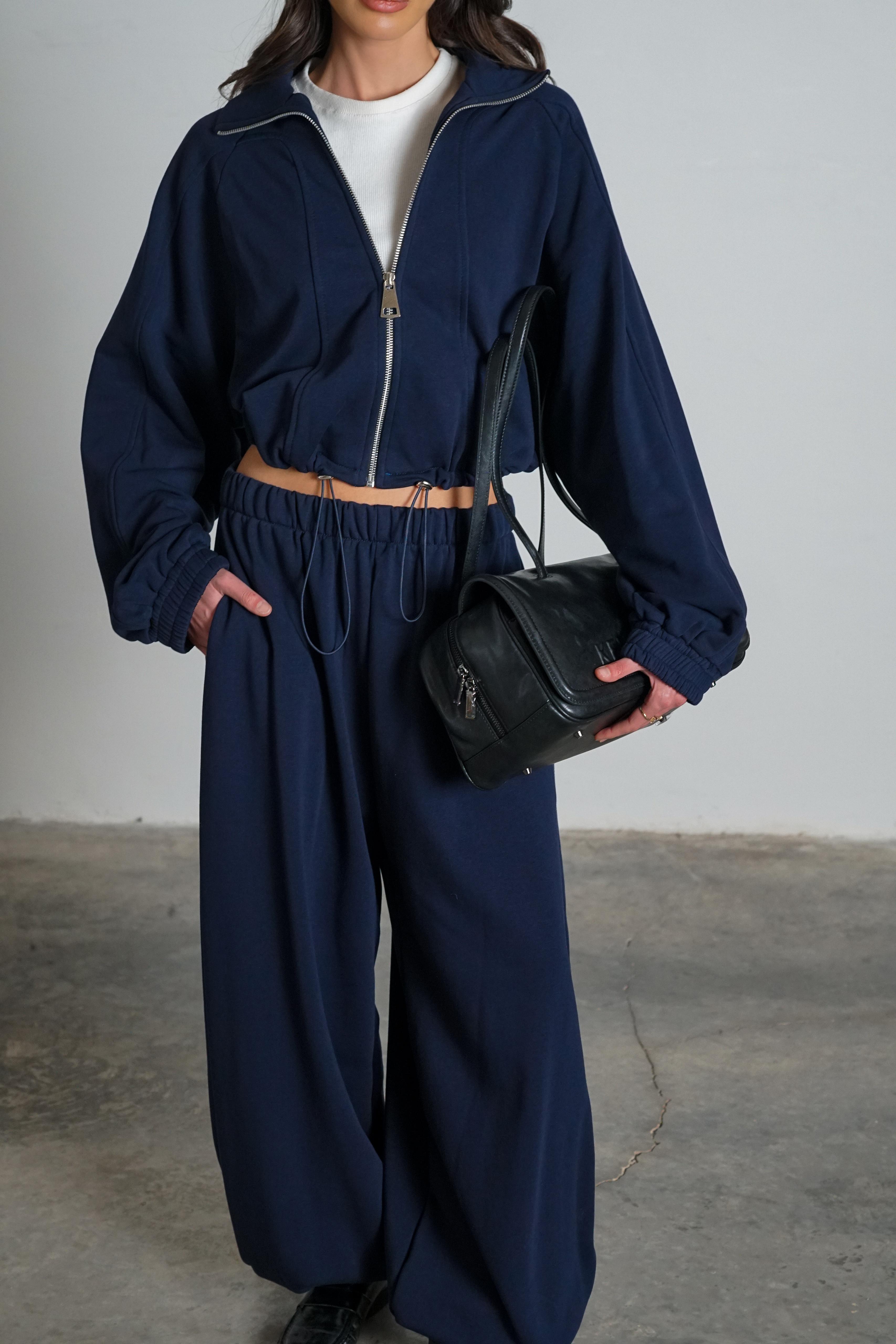 חליפת ריטרי כחול