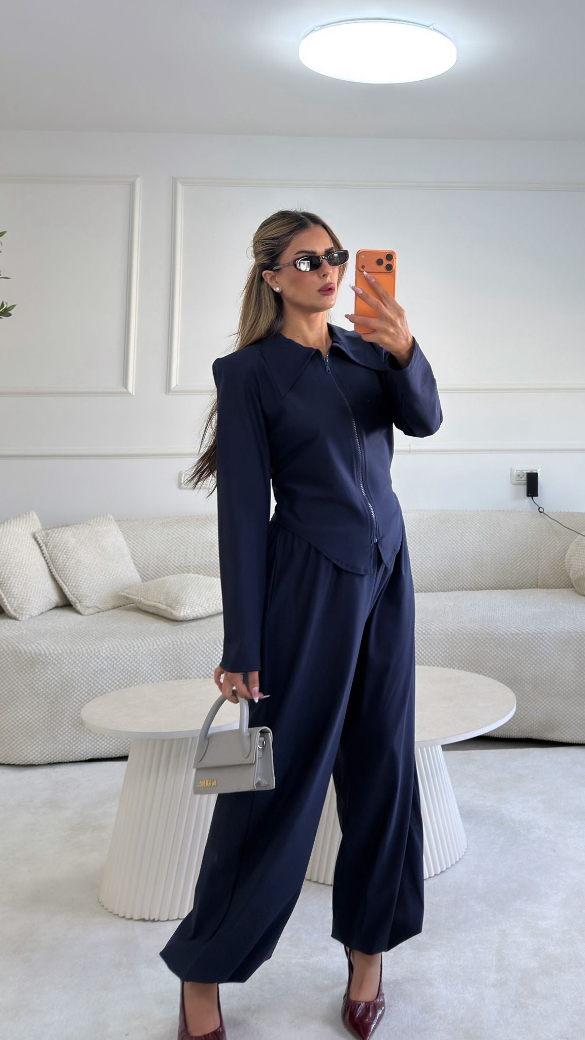 חליפת נסטיה