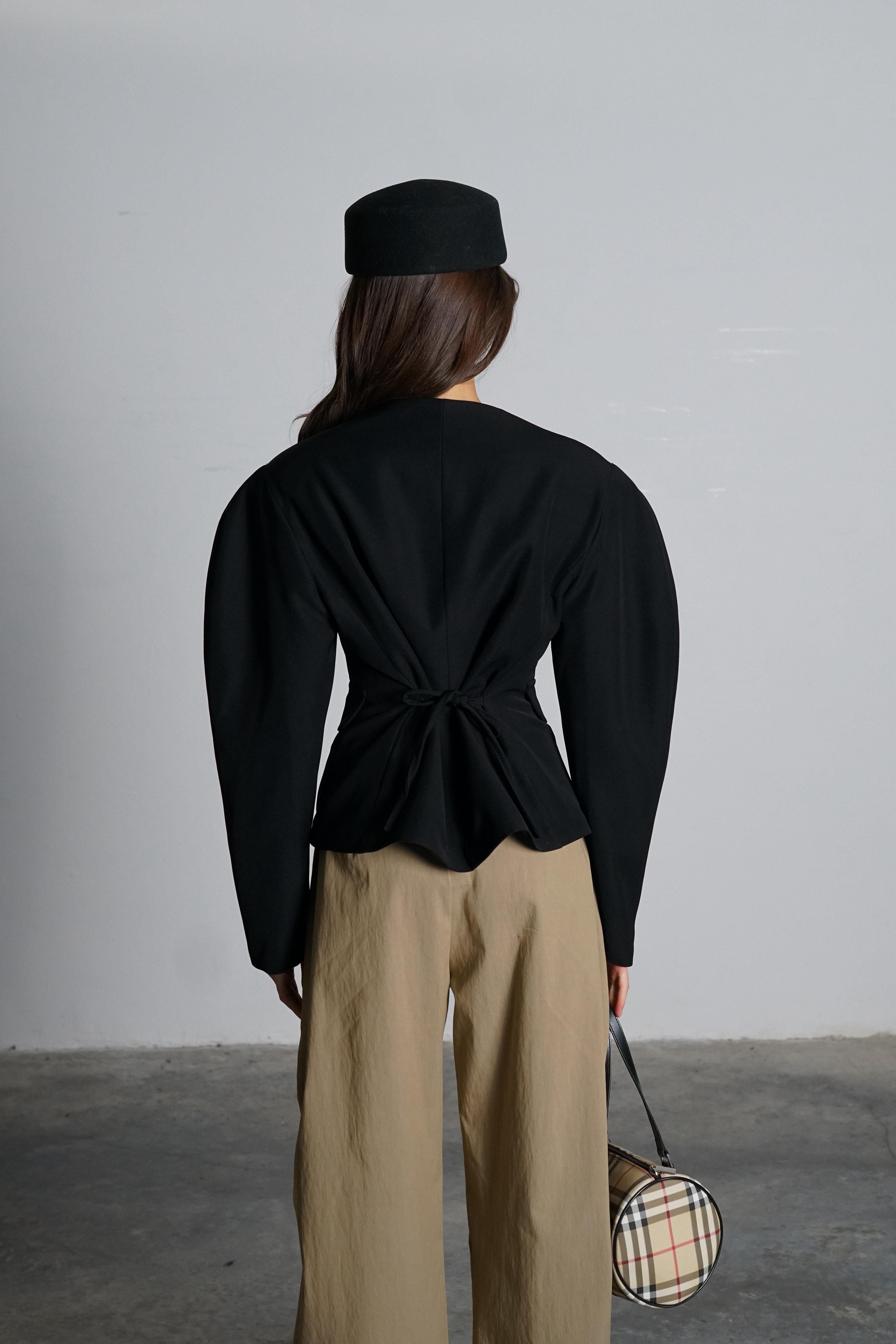 ג'קט אמיליה