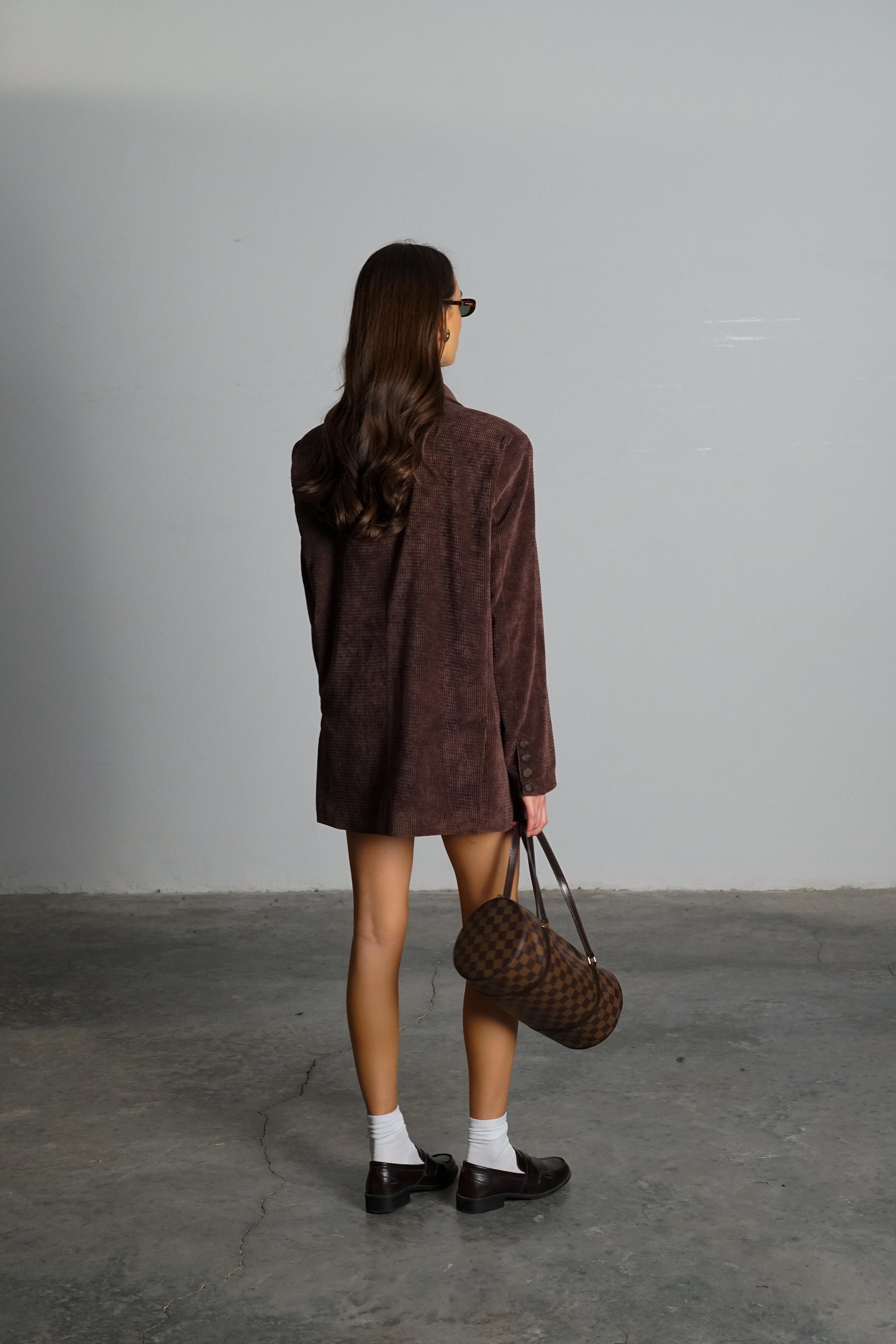 חליפת אדנטה