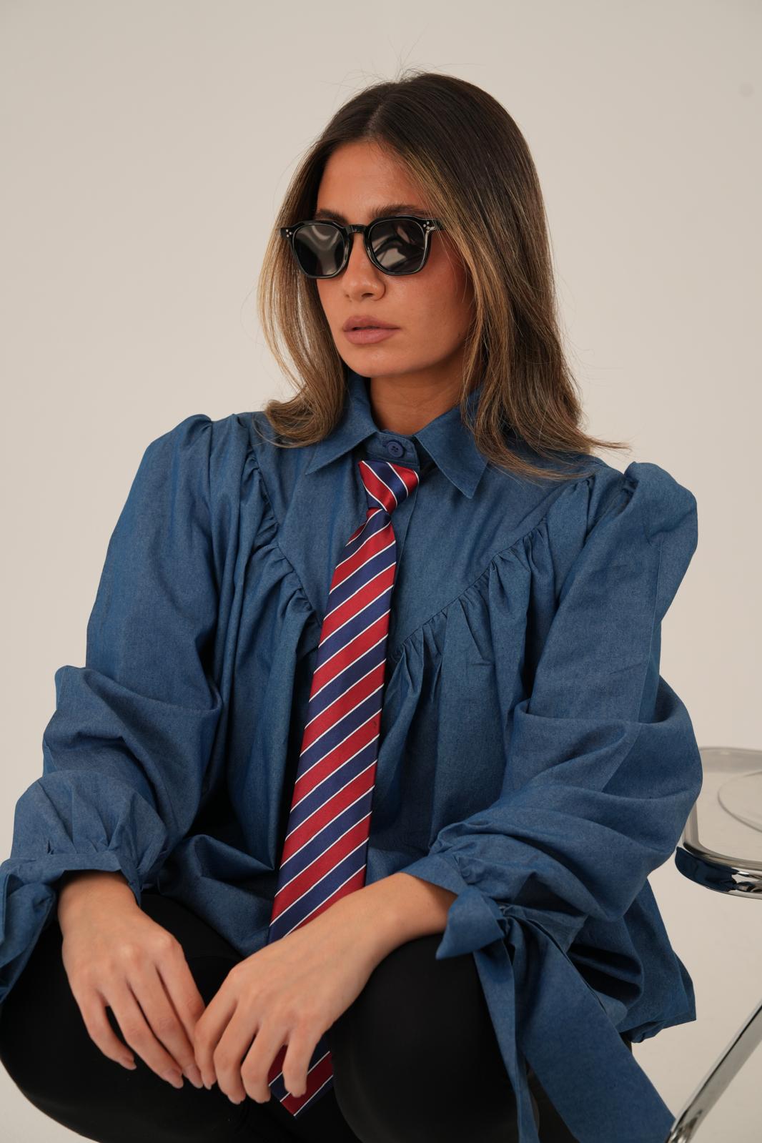 חולצת מיכאלה