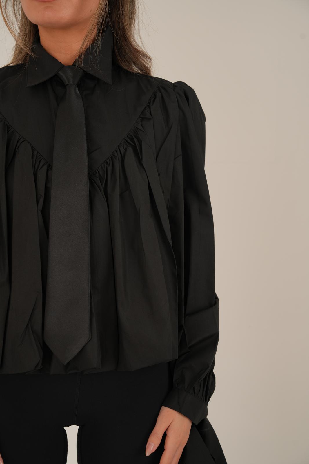 חולצת מיכאלה