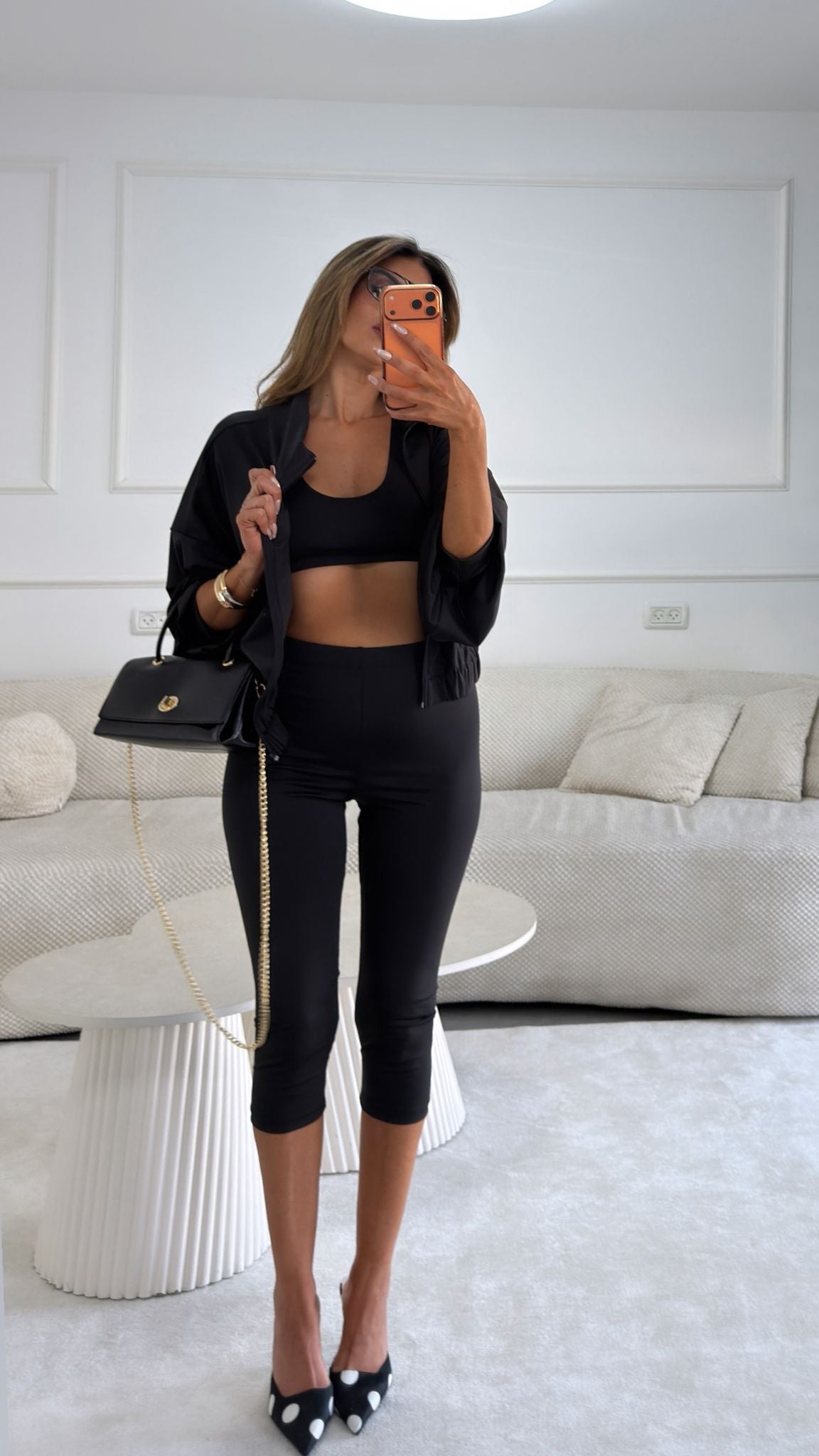 חליפת קונרי