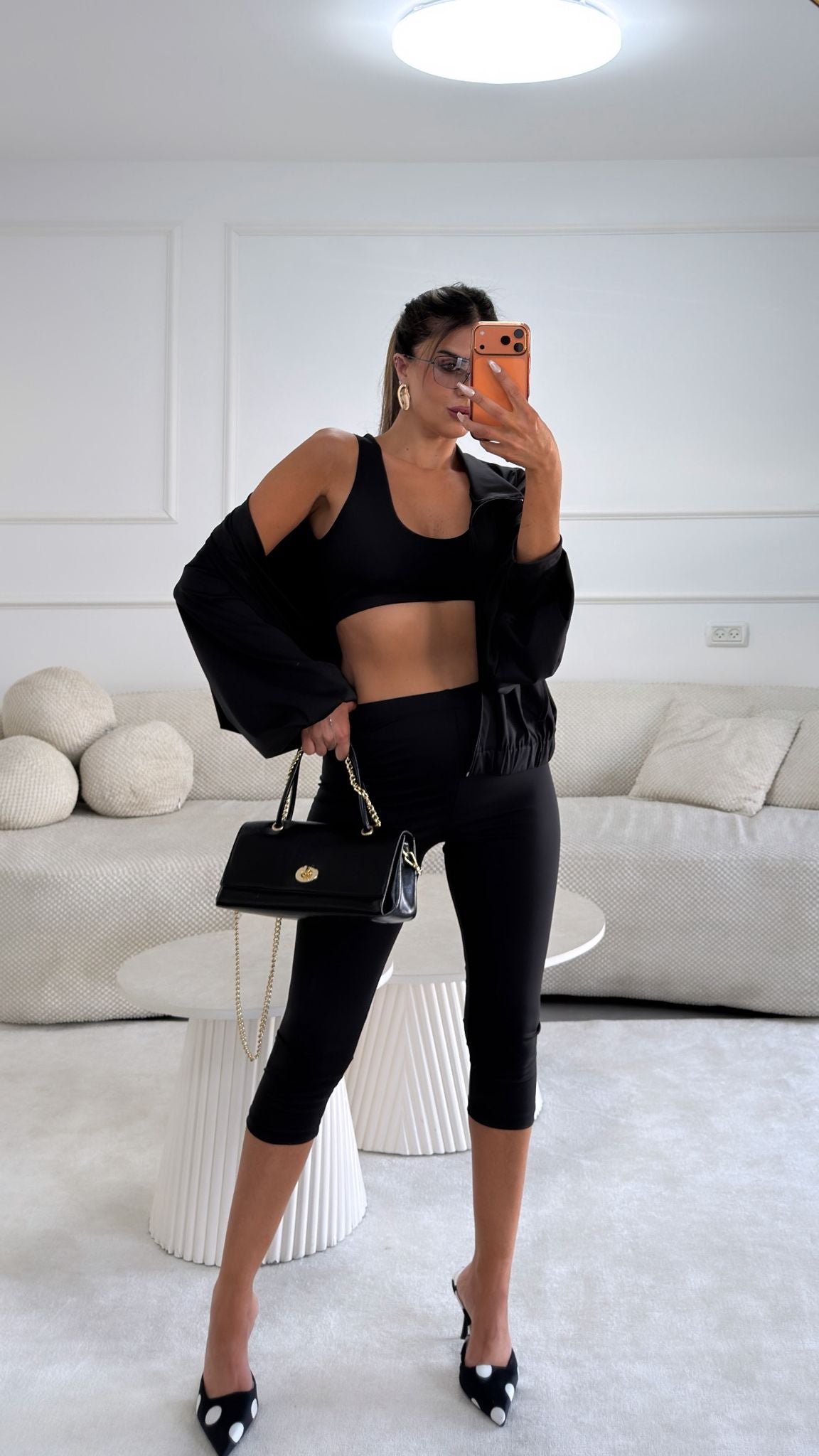 חליפת קונרי