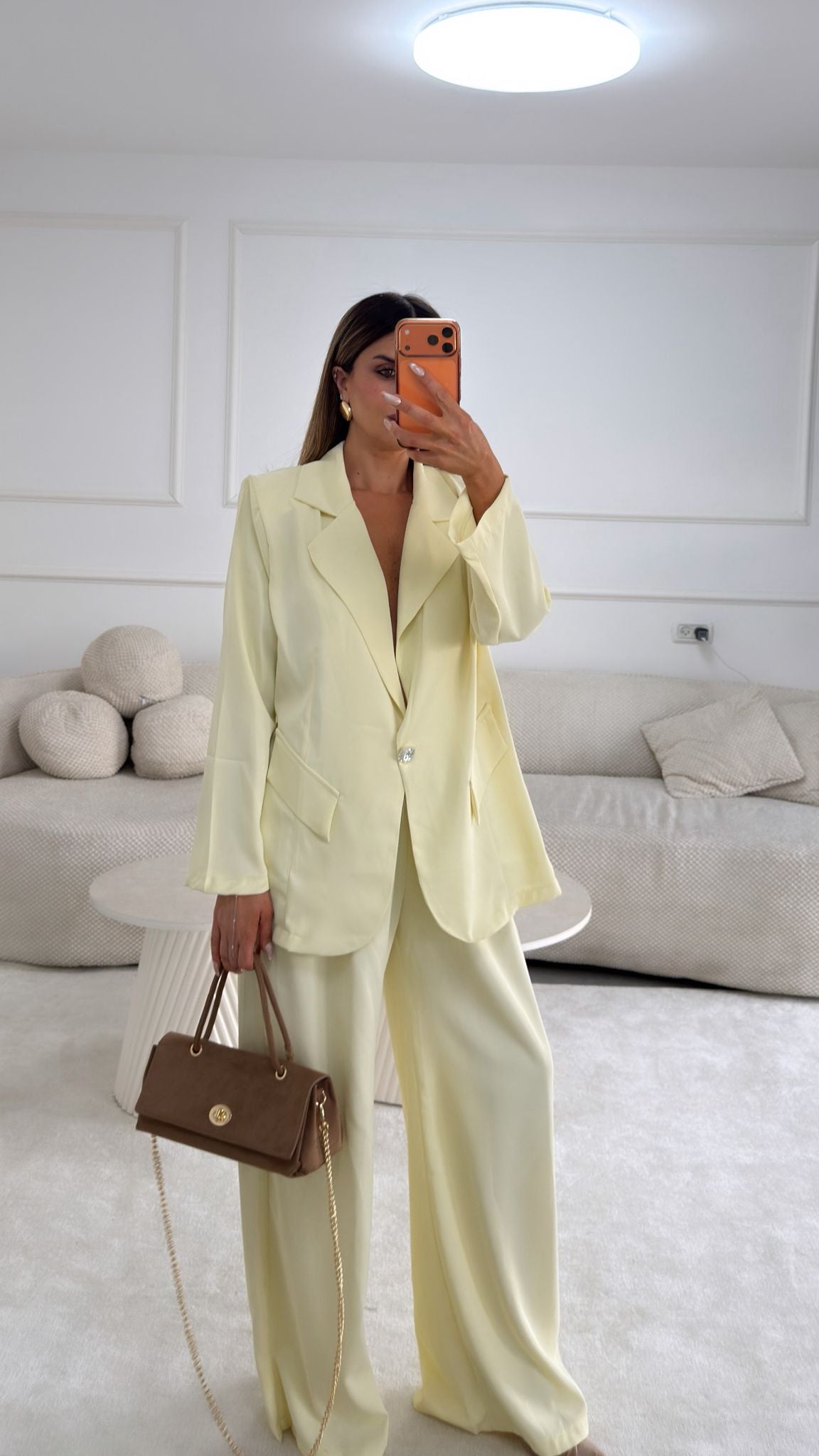 חליפת כפתור יהלום