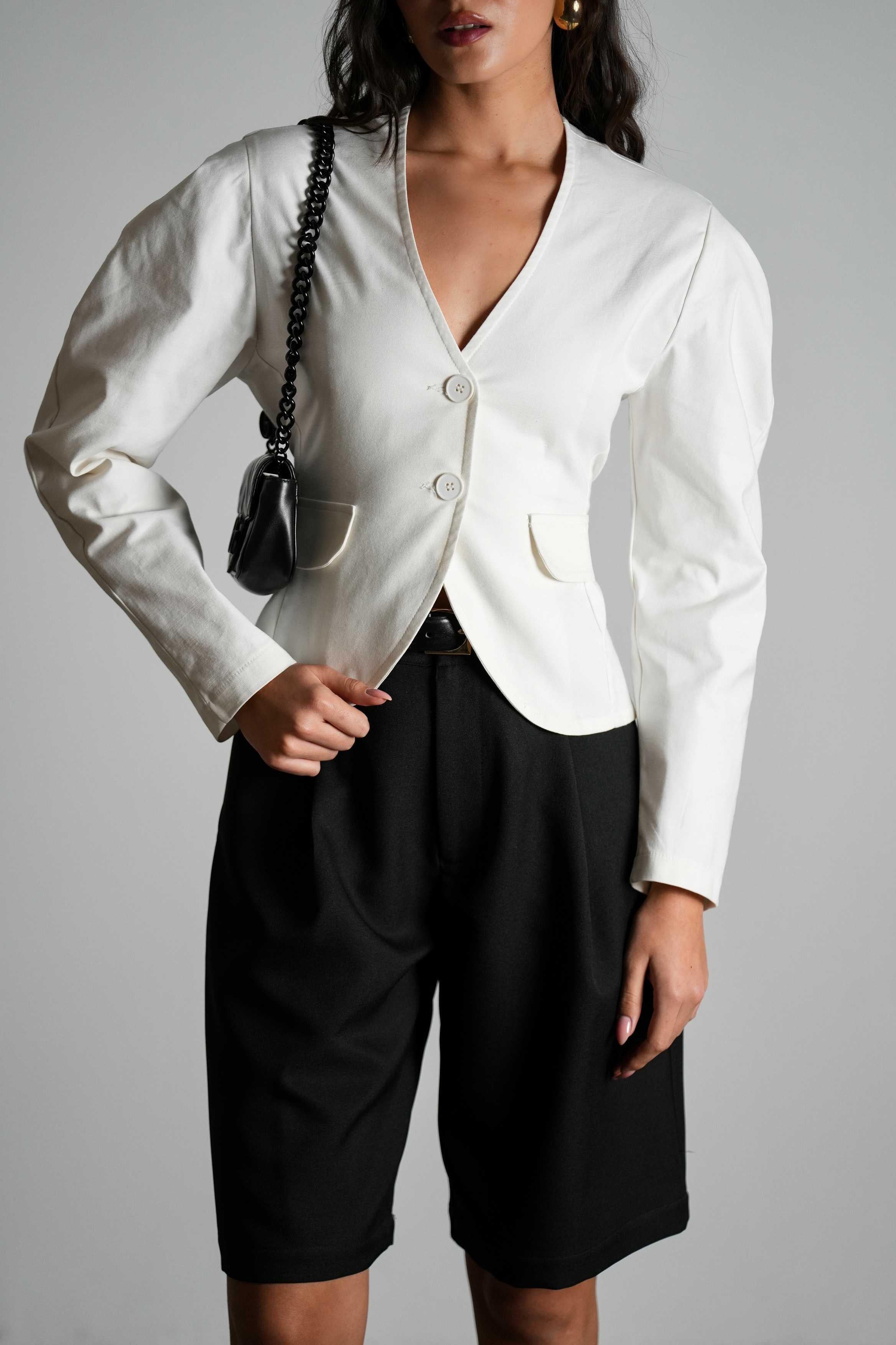 חולצת לירקה